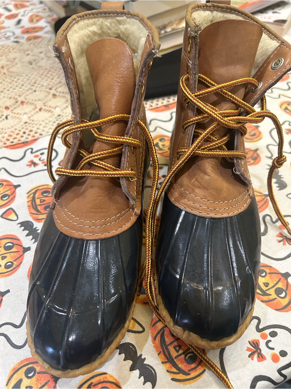 Korean Made Quackers Duck Boots Sz 8